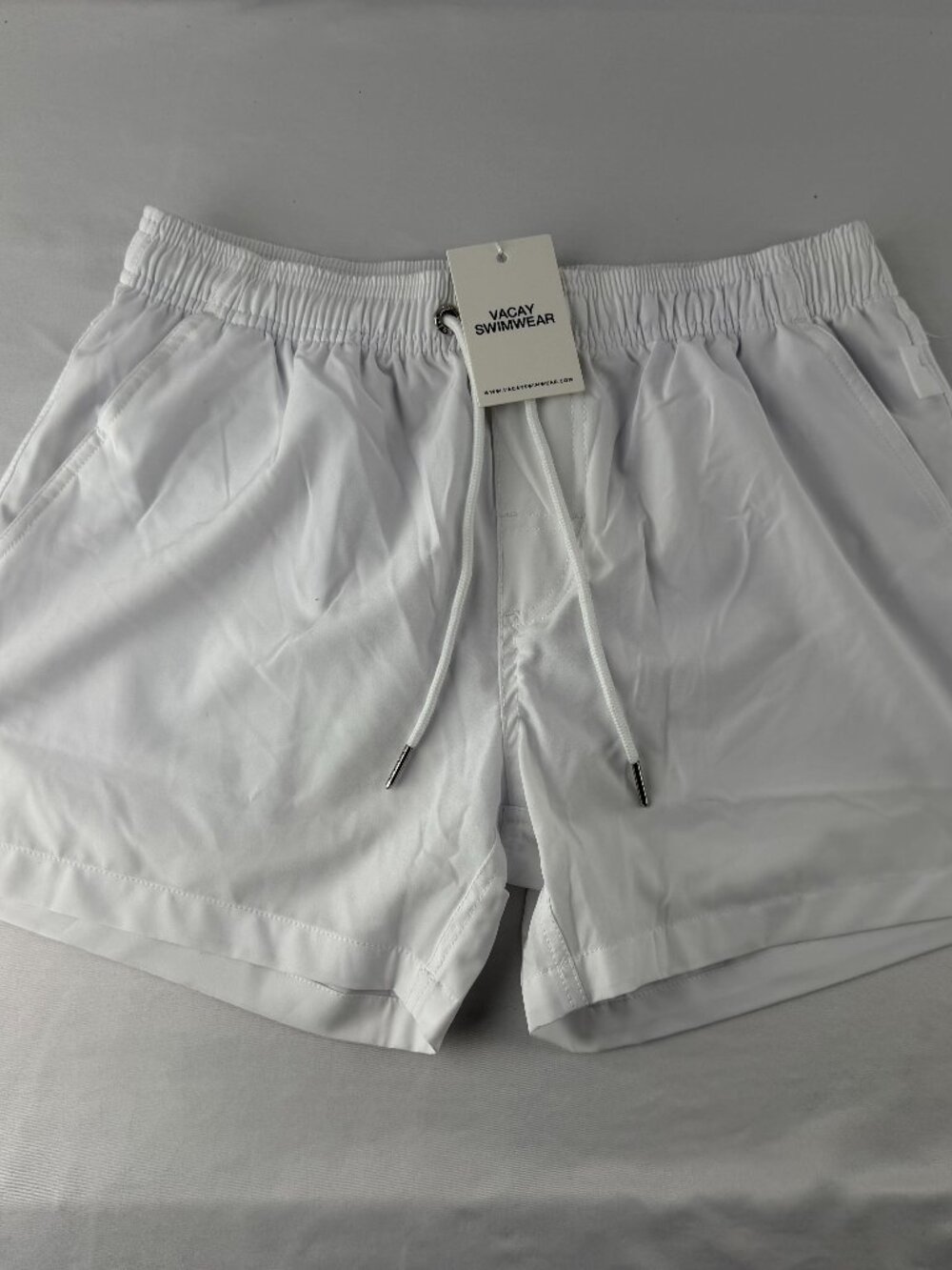 Vacay Swimwear Men IOS Stretch Swim Shorts White Size Small New With Tags
